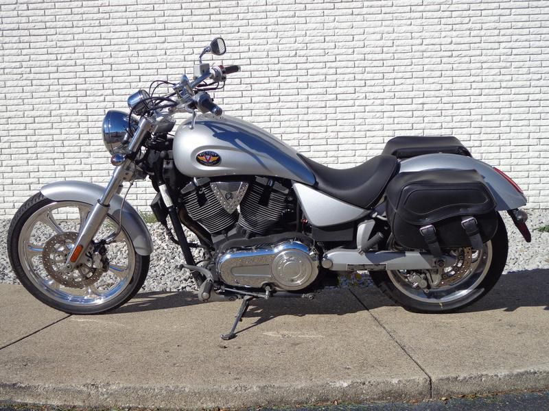 2004 Victory Vegas Cruiser 