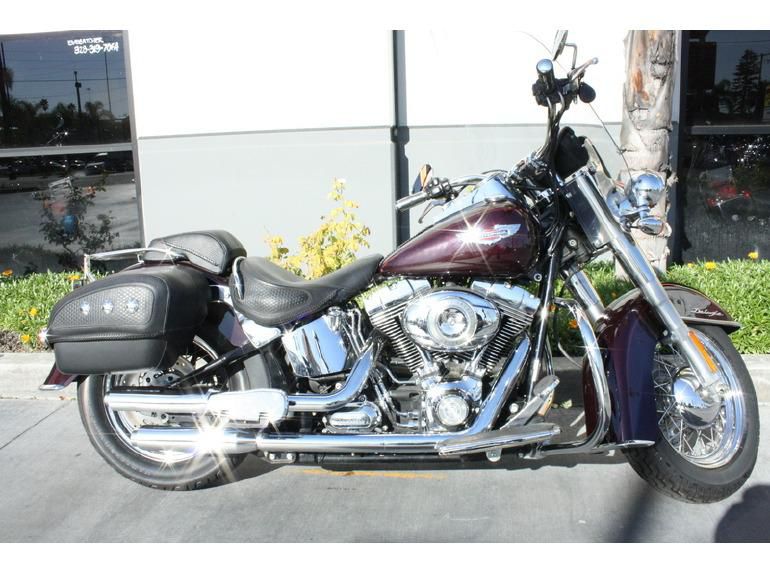 2007 Harley-Davidson FLSTN - Softail Deluxe Cruiser 