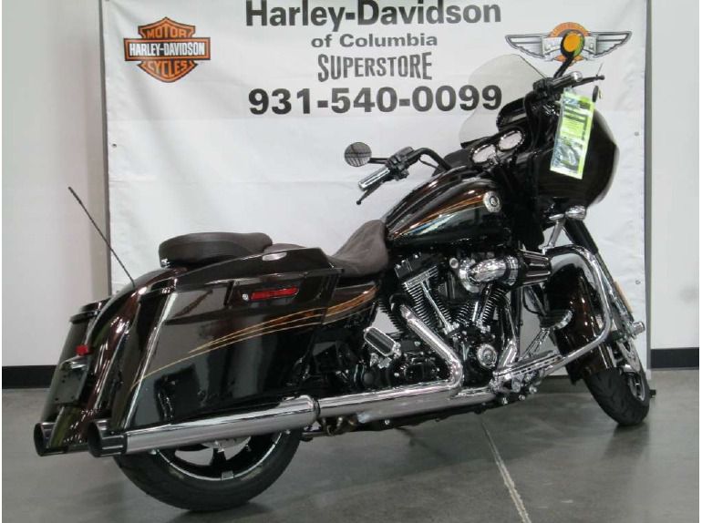 2013 Harley-Davidson FLHTCU Ultra Classic Electra Glide , $19,999, image 2