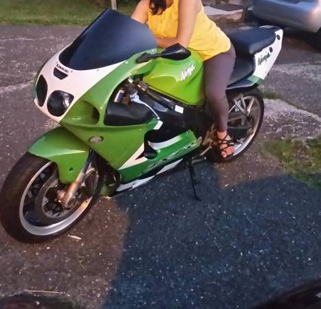 2000 kawasaki ninja