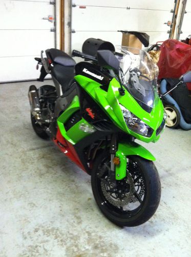 2011 Kawasaki Ninja, US $17435, image 2