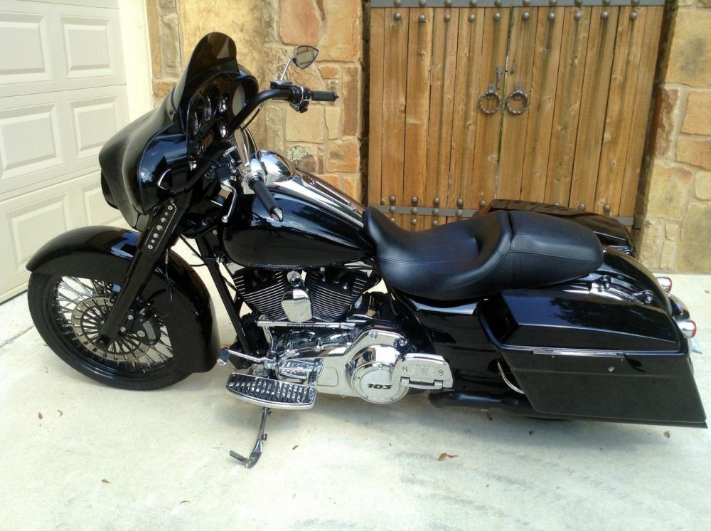2012 Harley-Davidson Street Glide Custom 