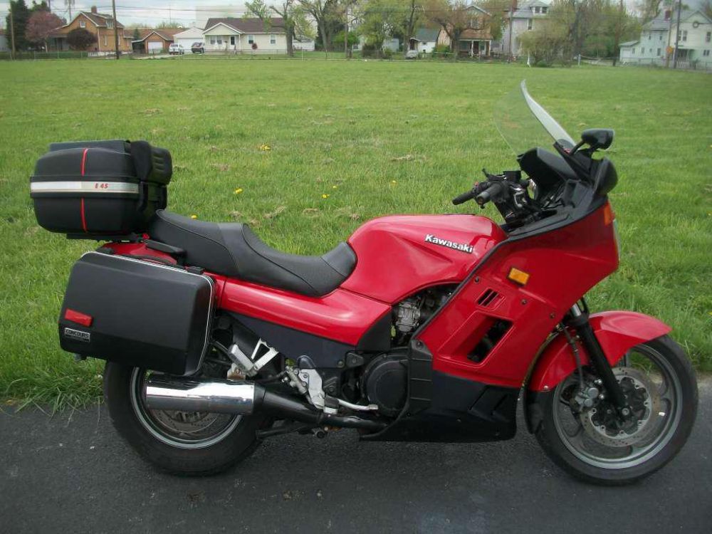 2000 kawasaki concours  sport touring 