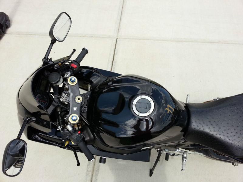 05 GSX-R 600 **Very Clean**Black w/Red Pearl Paint Job**, US $5,150.00, image 12