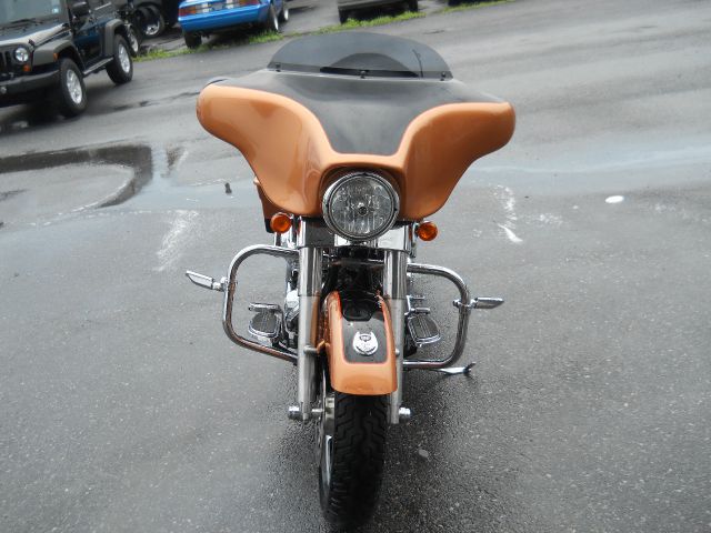 Used 2008 HARLEY DAVIDSON STREET GLIDE 105 YEAR ANNIVERSARY for sale.
