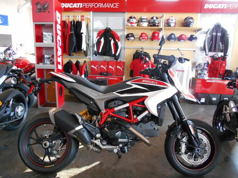 2013 Ducati HyperMotard SP Sportbike 