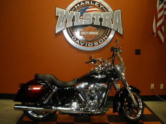 2013 Harley-Davidson FLD - Dyna Switchback Cruiser 