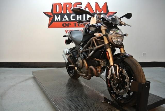 2012 Ducati Monster 1100 Evo Cruiser 