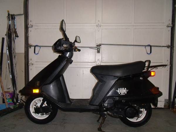 2004 honda elite 80cc scooter priced for quick sale!!!