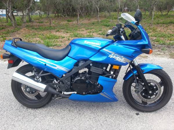 2009 kawasaki ninja 500- low miles- no dealer fees- one owner- nice