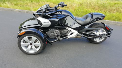 Can-Am Spyder F3 6-Speed Manual (SM6)