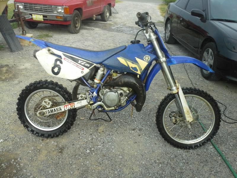 2003 yamaha yz 85 yz85 85cc dirtbike. Not sure if we still have title or not.