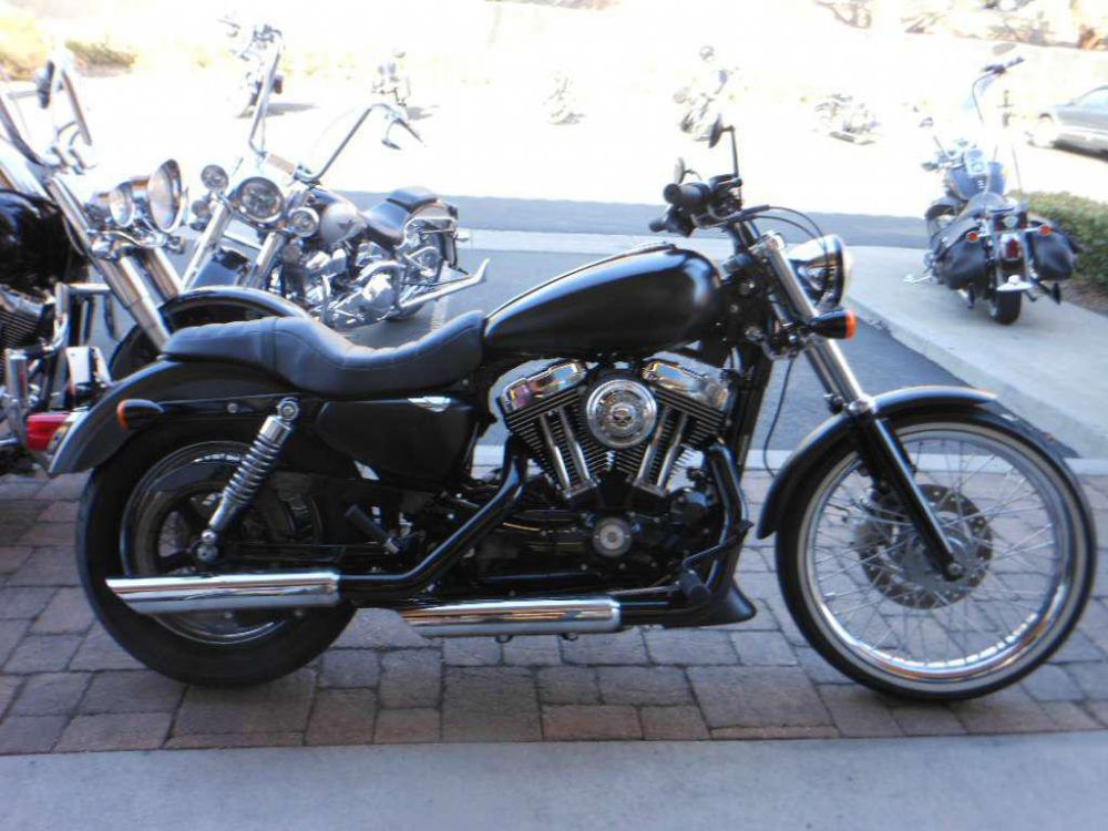 2006 Harley-Davidson XL 1200C Sportster Cruiser 