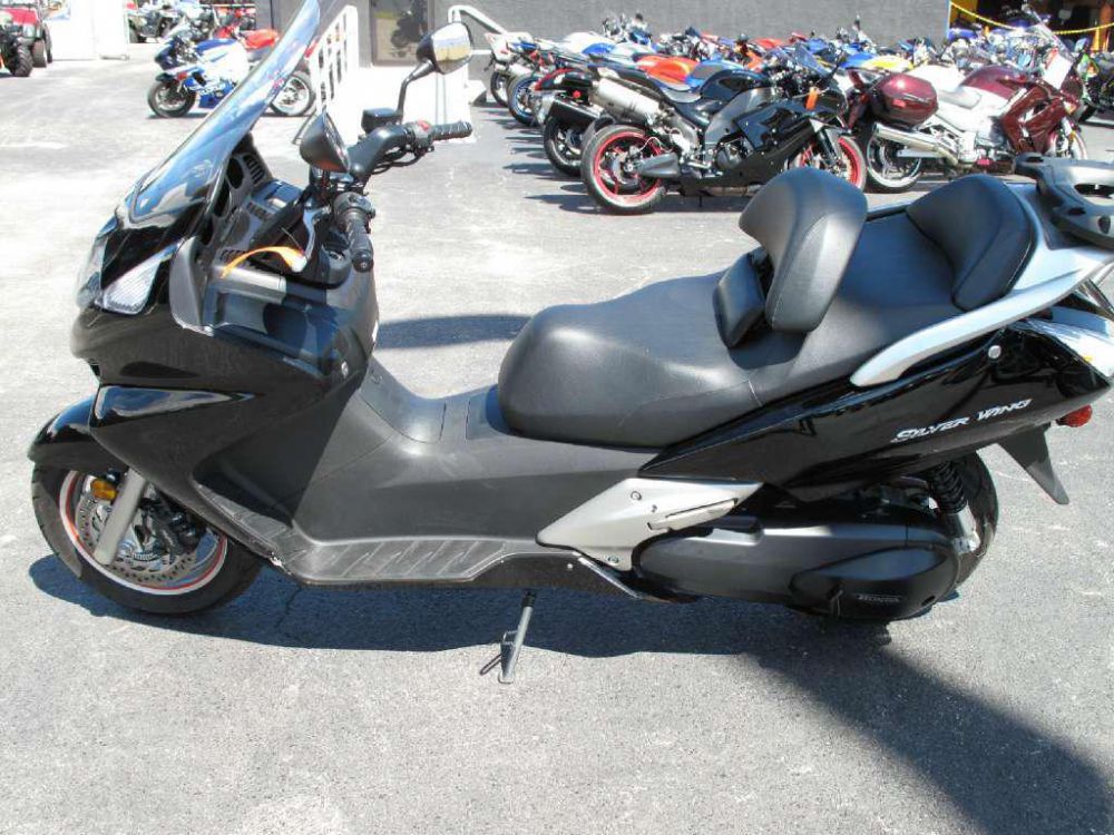 2012 Honda Silver Wing (FSC600A) Scooter 