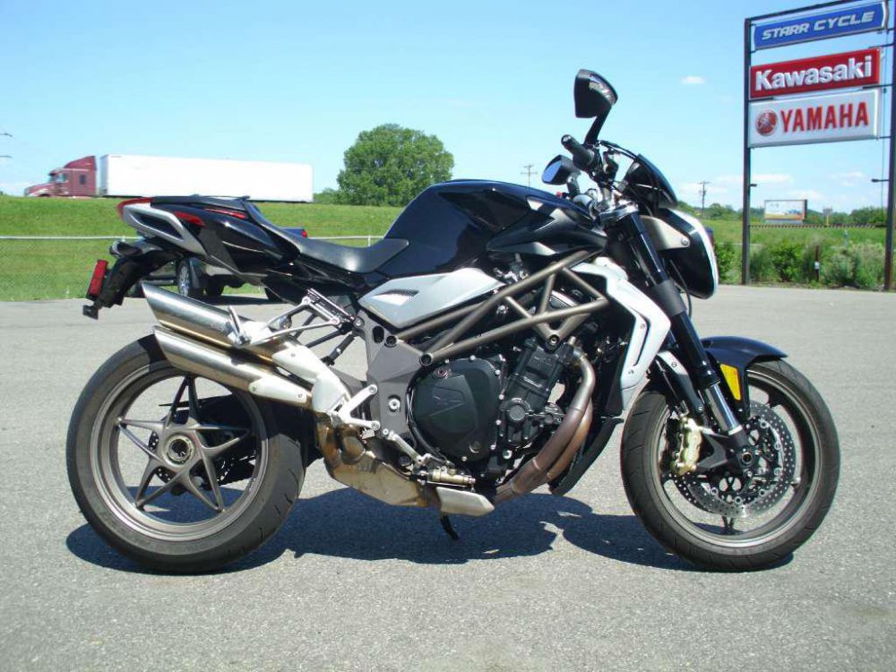 2010 Mv Agusta Brutale 990R Sportbike 