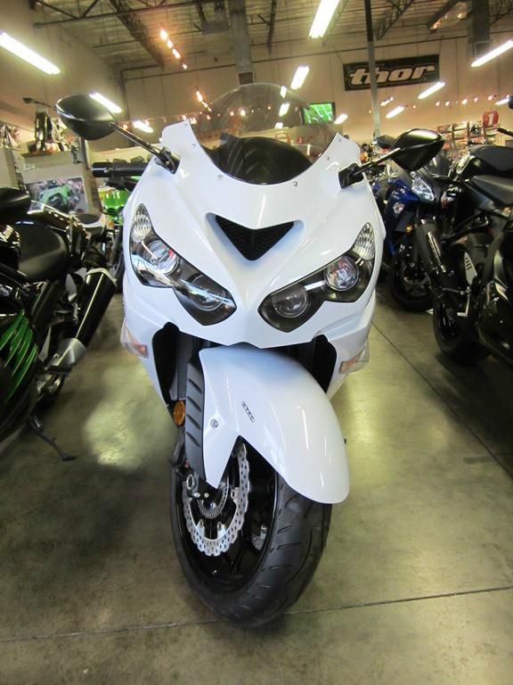 2013 Kawasaki NINJA ZX-14 -14R Sportbike 