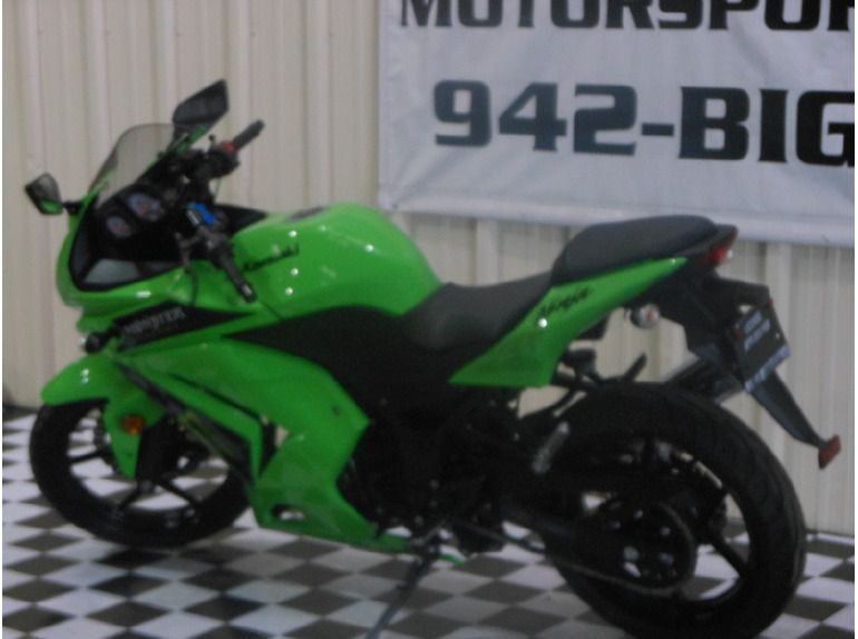 2008 Kawasaki Ninja 250R , $3,399, image 3
