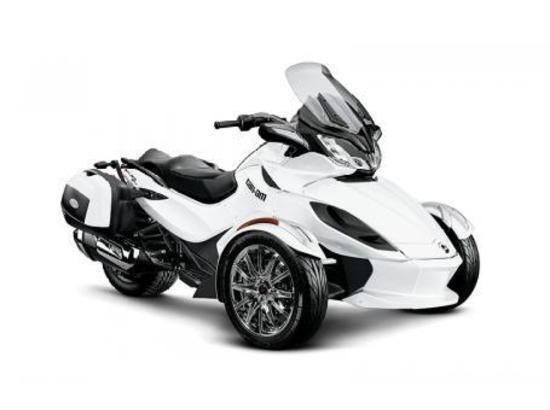 2013 Can-Am Spyder ST Limited - SE5 Sport Touring 