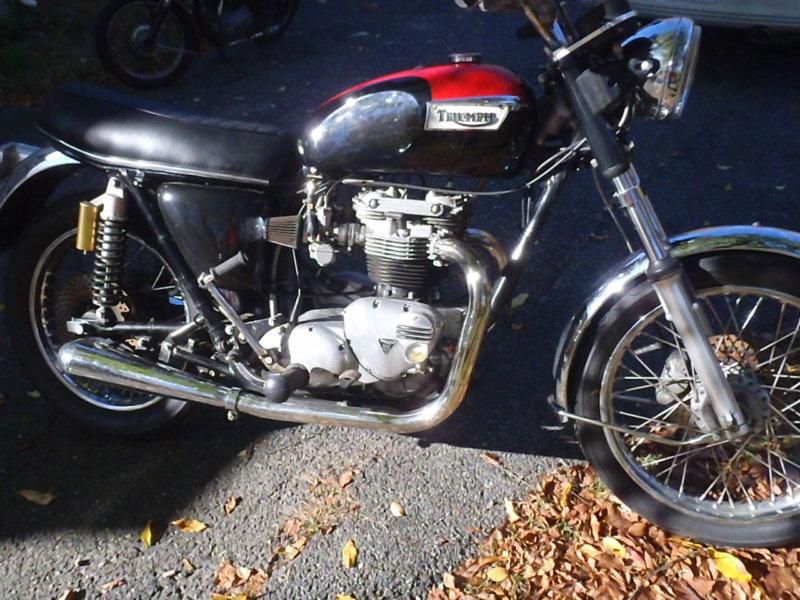 1976 Triumph Bonneville restored Running Beautiful Bike