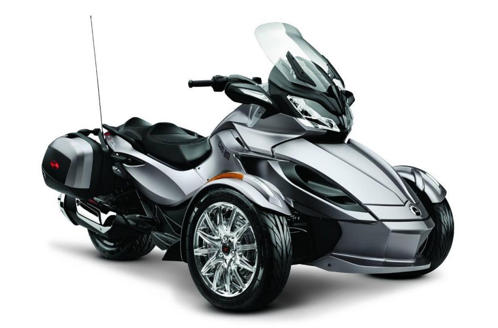 2014 Can-Am Spyder ST Limited - SE5 Sport Touring 