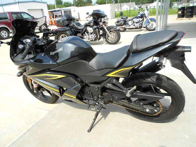 2012 Kawasaki Ninja 250R Sportbike , US $0.00, image 4