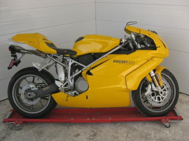 2005 Ducati 999S Sportbike 