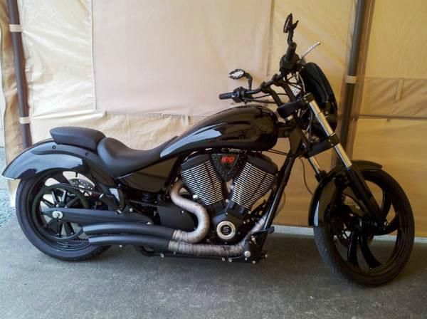 2008 Victory 8 Ball Cruiser 