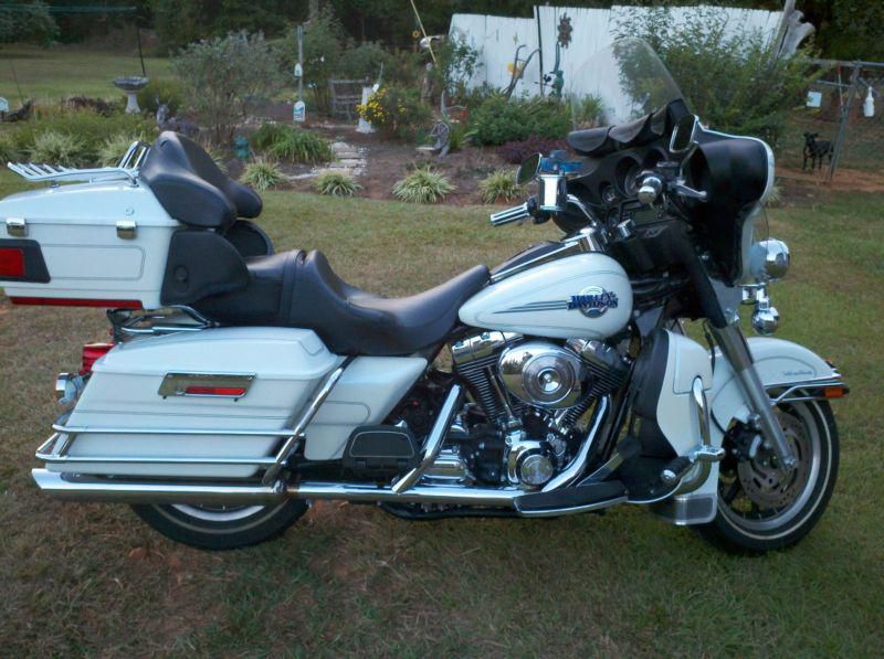 2006 harley davidson ultra classic ....low mileage