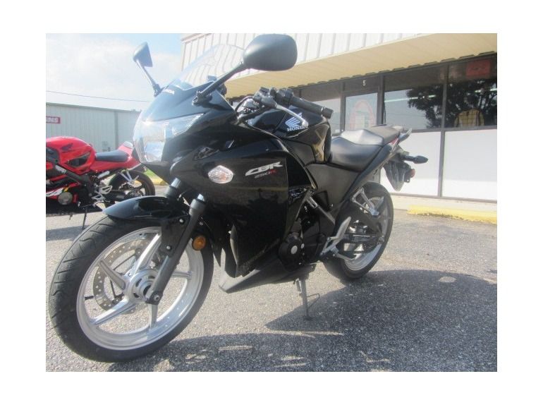 2012 Honda CBR 250R , $3,600, image 6