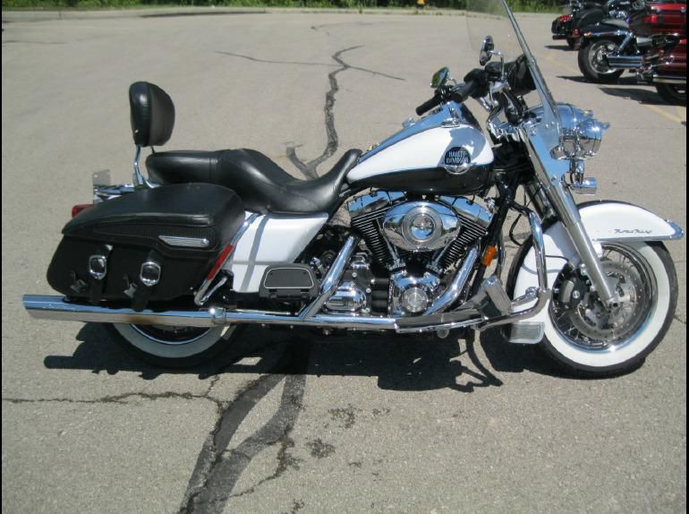 2008 Harley-Davidson Road King Classic FLHRC Touring 