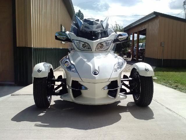 2012 CAN-AM SPYDER RT Limited RT (Roadster Touring) LIMITED EDITION that has the