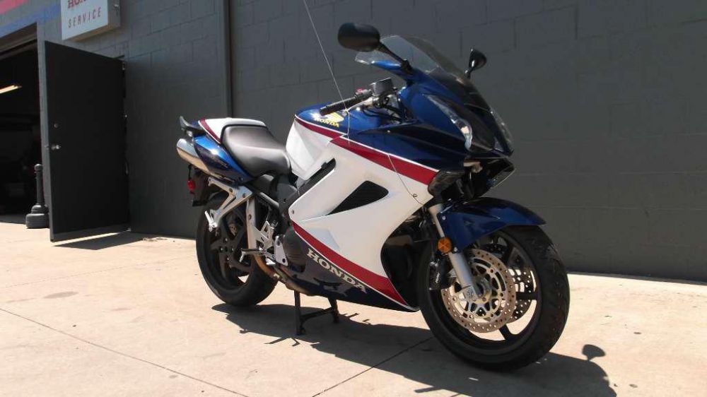2007 Honda Interceptor (VFR800FI)  Sportbike , US $7,899.00, image 2