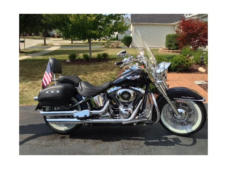 2012 Harley-Davidson Softail DELUXE Cruiser 