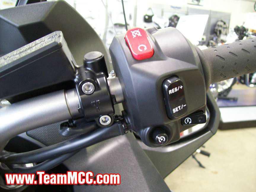 2013 Triumph Trophy SE - Lunar Silver Sport Touring , US $18,999.00, image 13