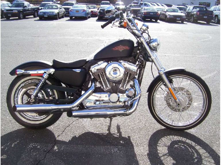 2013 Harley-Davidson Sportster Seventy-Two 