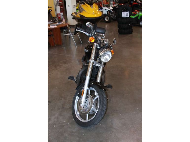 2006 triumph speedmaster 