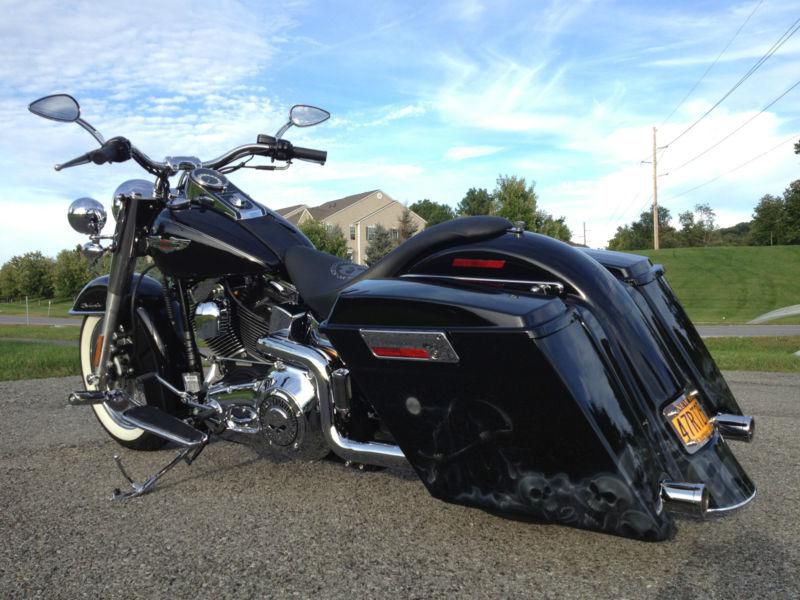 2006 Softail Deluxe custom flstni