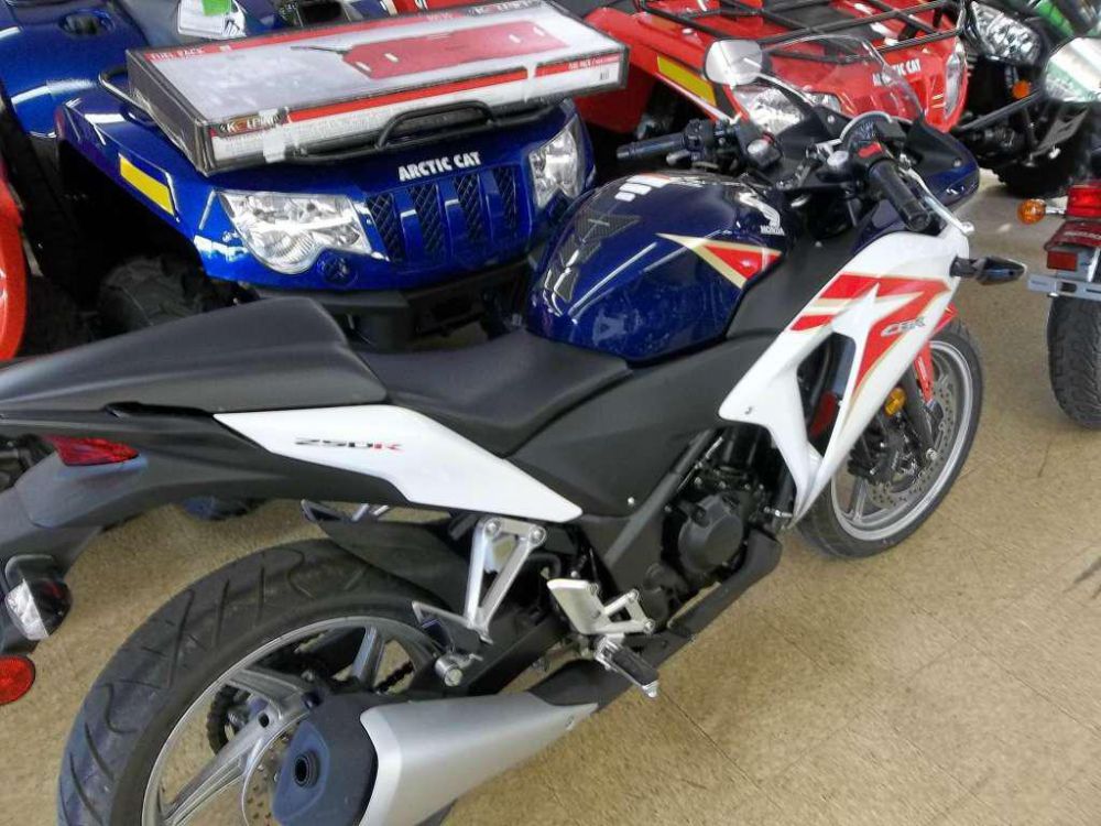 2012 Honda CBR250RA Sportbike 
