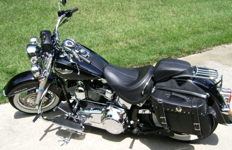 2011 Harley Davidson Softail FLSTN Cruiser 4400 mi. Black/Chrome, US $14,499.00, image 6