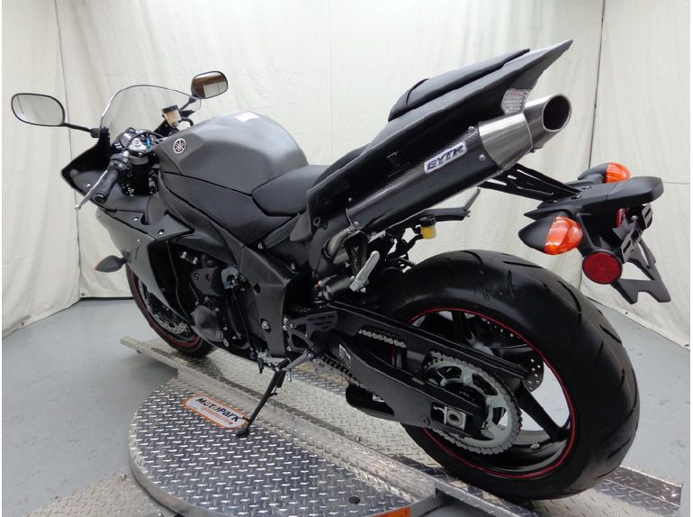 2013 Yamaha YZF-R1 , $12,999, image 8