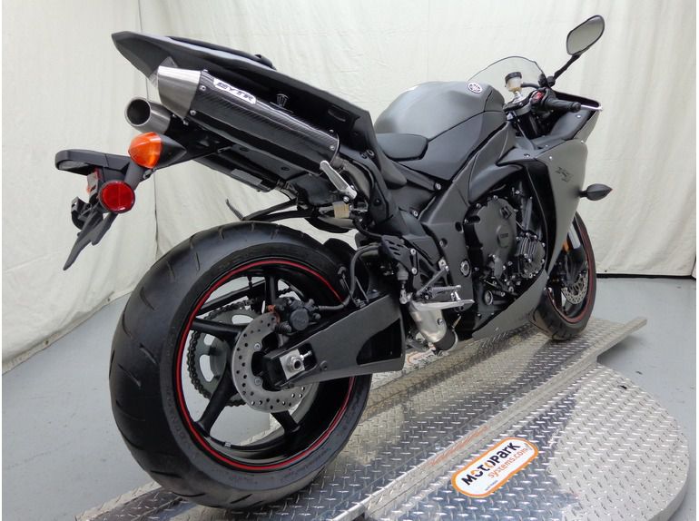 2013 Yamaha YZF-R1 , $12,999, image 10