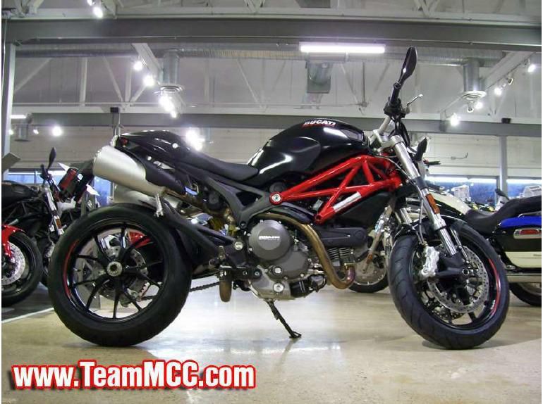 2013 ducati monster 796  standard 