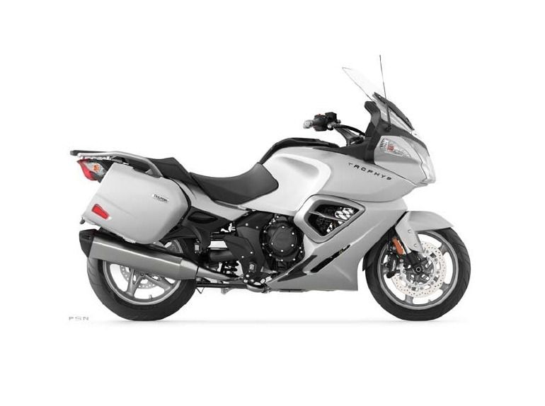 2013 Triumph Trophy SE - Lunar Silver SE - LUNAR SILVER 