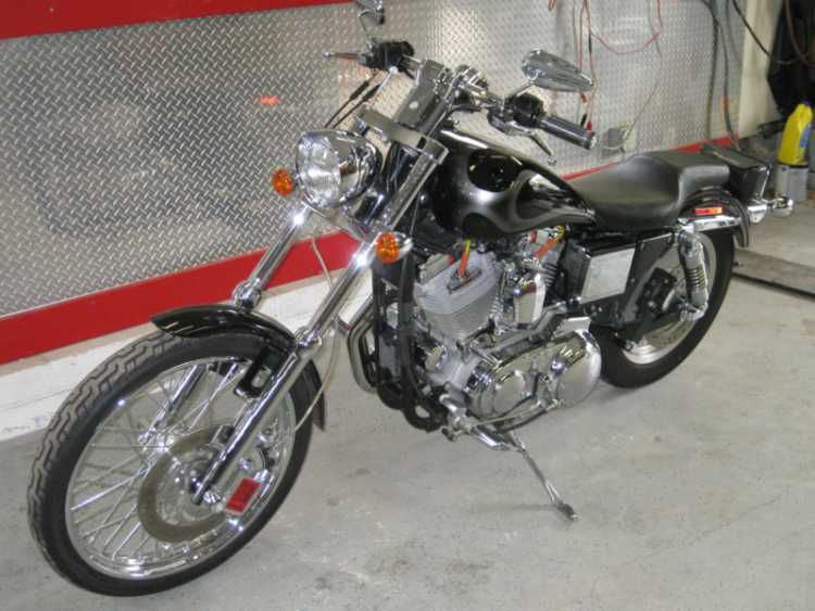 2002 Harley-Davidson Sportster CUSTOM 1200 CC SPORTSTER .
