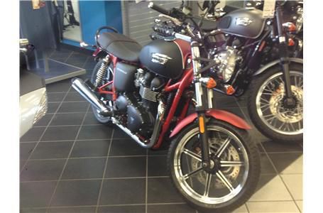2013 Triumph BONNEVILE SE Standard 