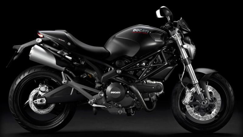 2013 Ducati Monster 696 ABS Sportbike 