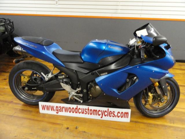 2006 kawasaki ninja zx-6r  sportbike 