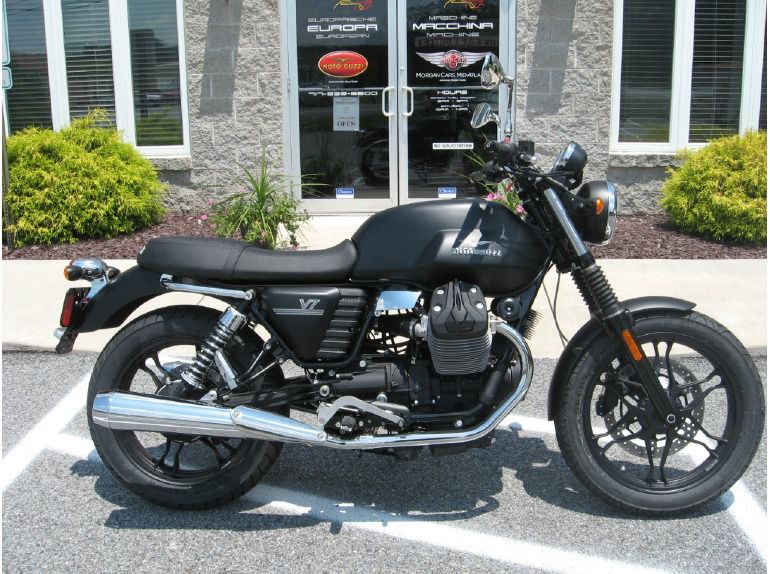 2013 Moto Guzzi V7 Stone 