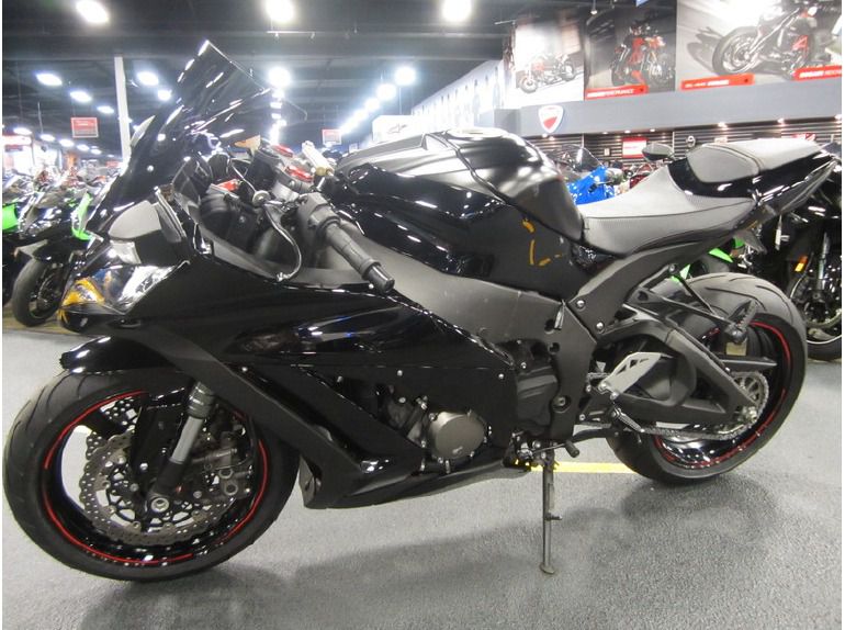 2011 Kawasaki Ninja ZX-10R , $10,195, image 3