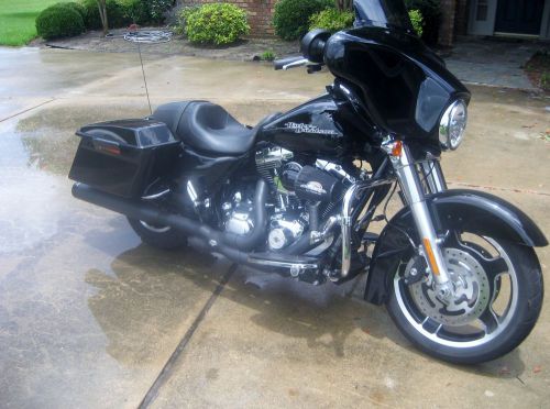 2011 Harley-Davidson Touring, US $12,500.00, image 2